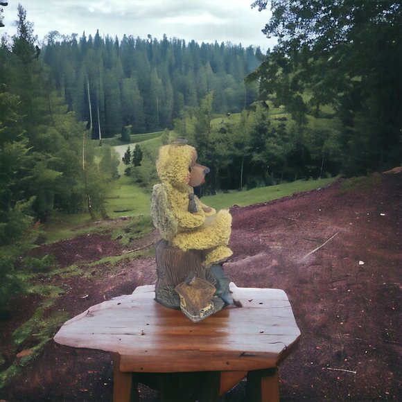 Shelly Bears & Co. 1998 Angel Bear Figurine Sitting on Stump, Holding Bird - Picture 2 of 5